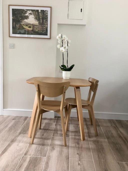 Linden Suite Goring Esterno foto